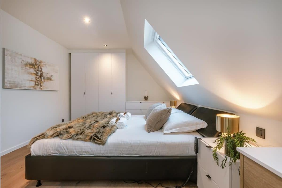 Huswell - Luxurious Apartment With Parking Beernem Extérieur photo
